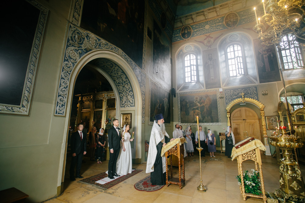 Венчание в Храме святителя Николая Мирликийского